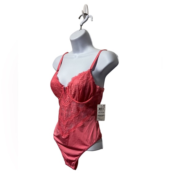 NWT INC International Concepts Micro Lace Thong Bodysuit Gemstone Pink - Picture 3 of 6